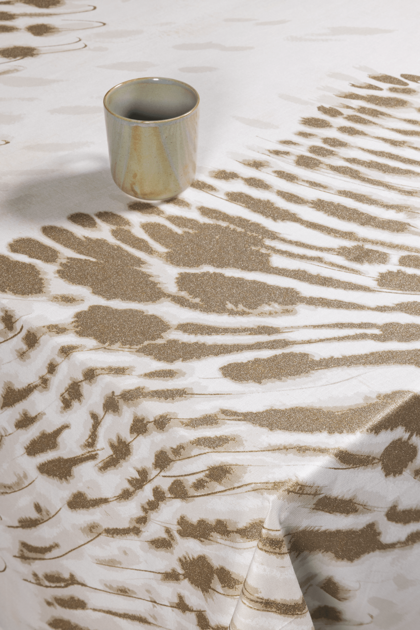 Laulujoutsen Pöytäliina - PENTIK - Tekstiilit/Kattaustekstiilit/Pöytäliinat