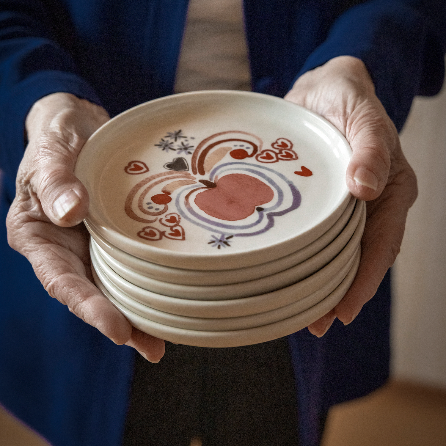 Talviomena Plate