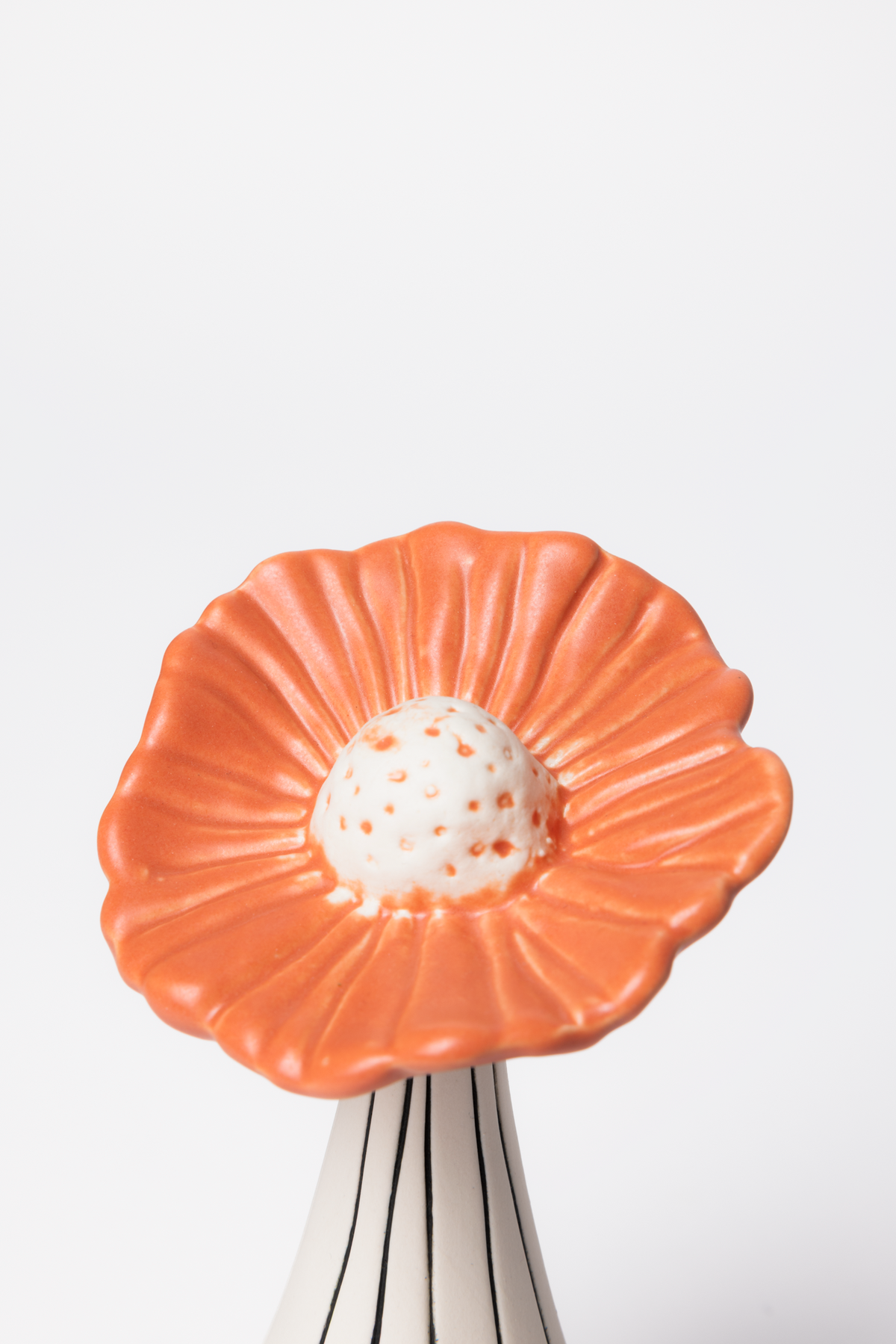 Gerbera Studio Keramiikkaveistos
