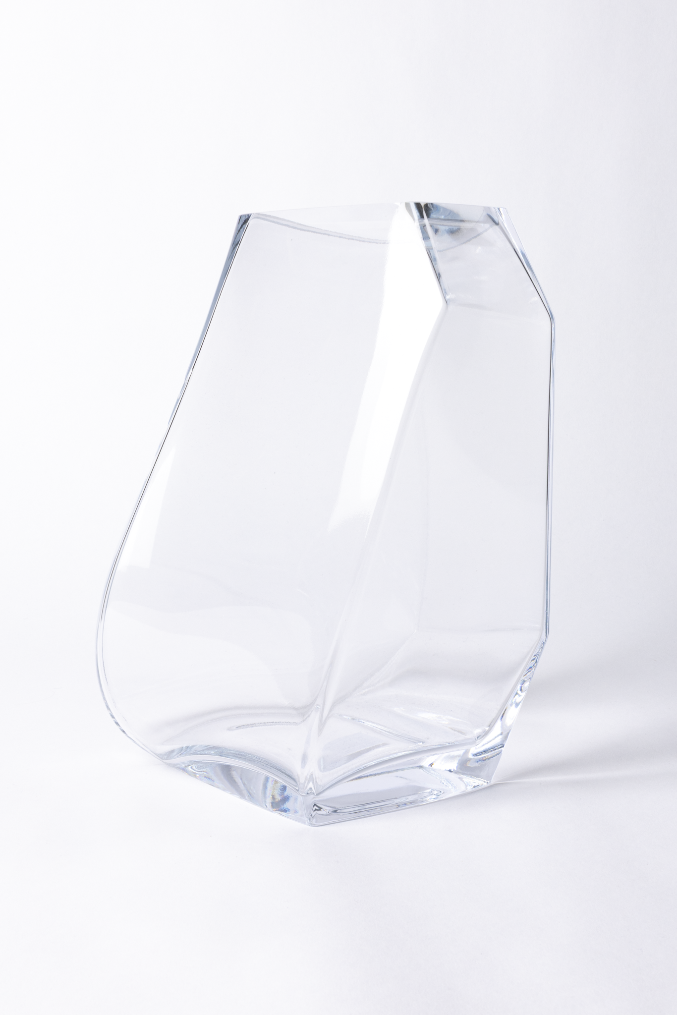 Lohkare Glass Vase